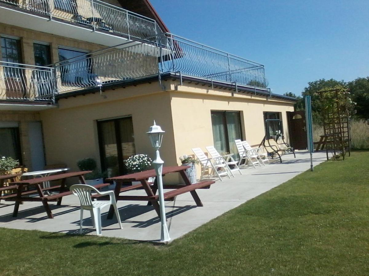 Apartamento Jarek Pobierowo Exterior foto